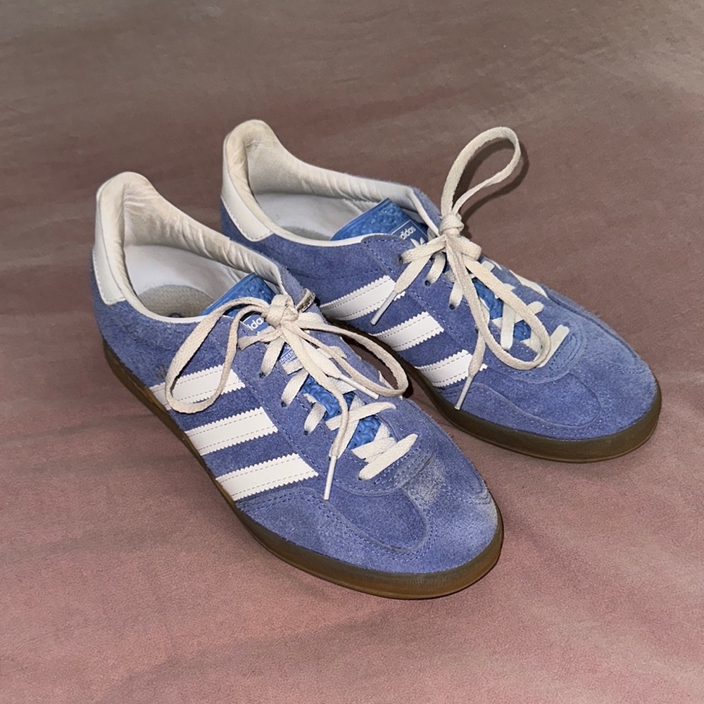 Adidas Gazelle blue suede